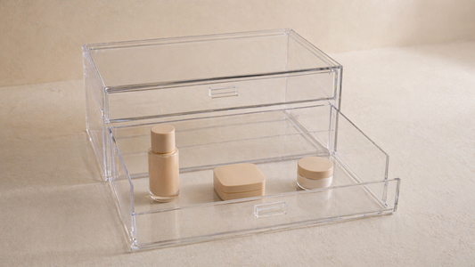 Acrylic drawer with stable spacing and fixed item positions maintaining consistent layout and reducing daily adjustment.