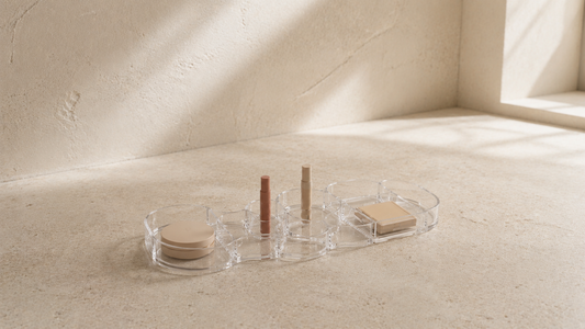 Structured makeup organizer supporting grouped daily routines and stable spacing.
