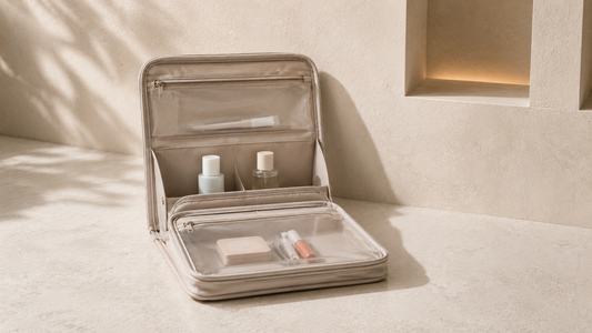 Travel beauty organizer with low density compartment spacing and stable travel storage structure.