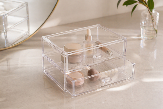 Transparent drawer organizer maintaining a consistent structure over time.