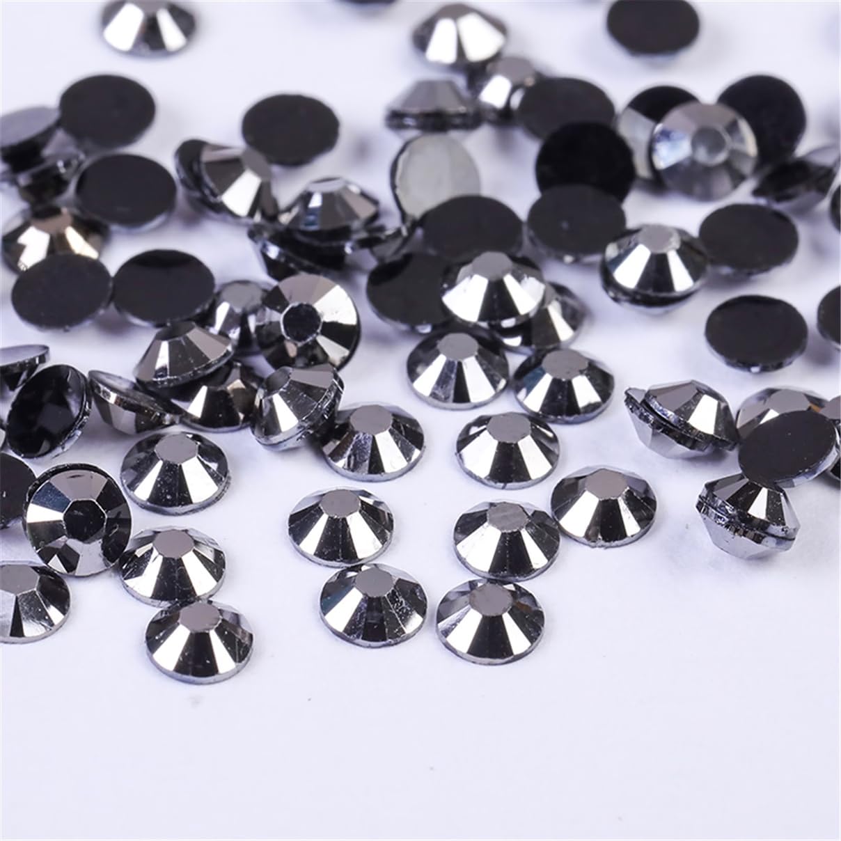 3000 Pieces SS6 2mm Flatback Rhinestones Clear Glass Round Gems Crystals for Nail Art DIY Crafts Clothes Shoes Bags （Mineral Gray）