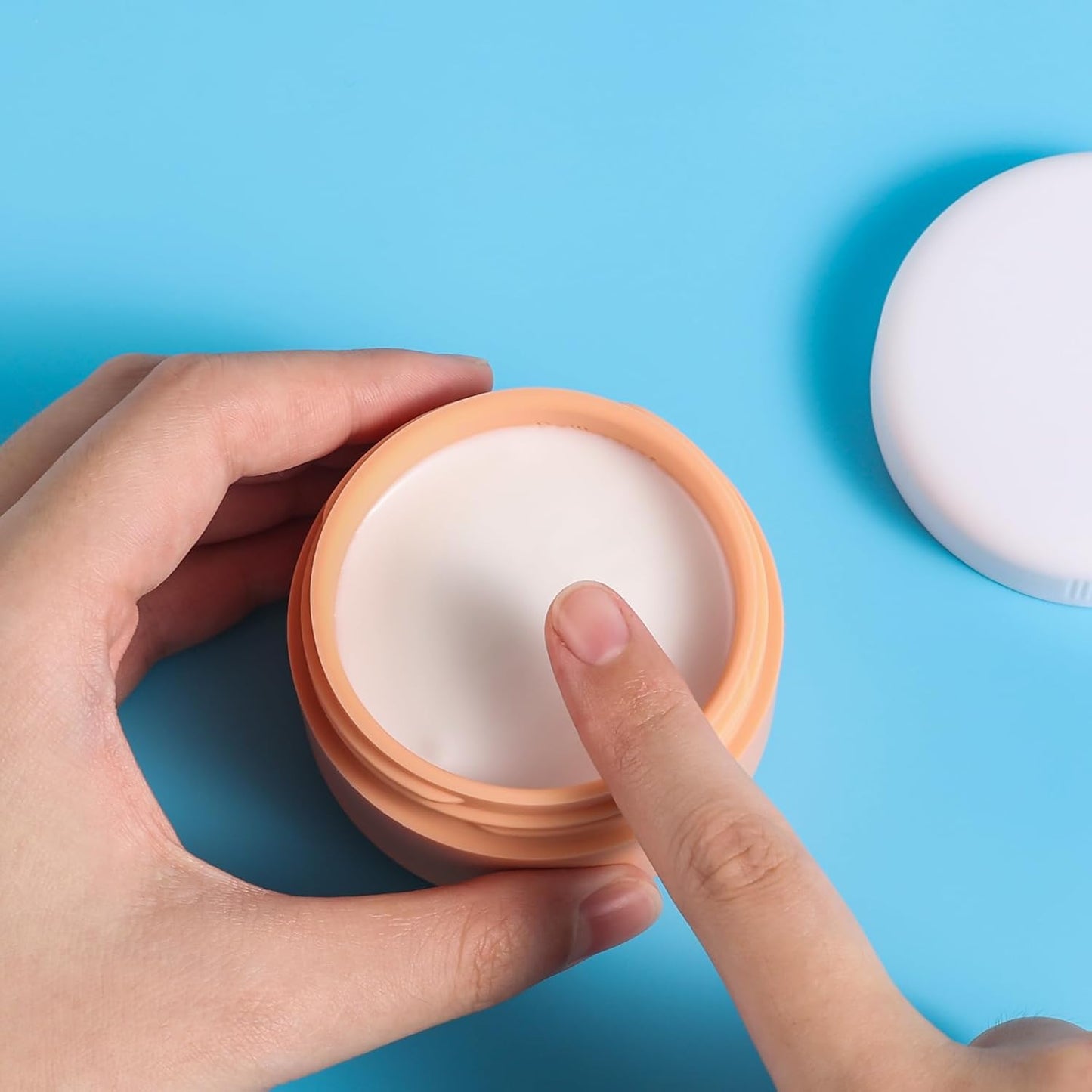 Travel Containers for Toiletries, Silicone Cream Jars BPA-Free, Leak-proof 2oz Travel Size Containers, Portable Size Silicone Jars with Lid for Cosmetic Face Hand Body Cream (4 Pack)