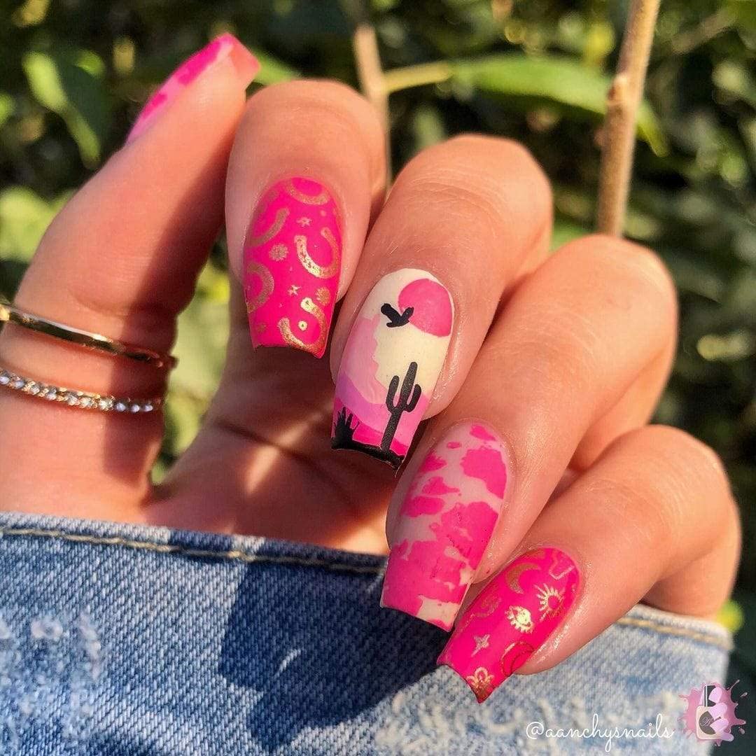Maniology Wild West Nail Stamping Plate, Western-Theme Nail Design Manicure