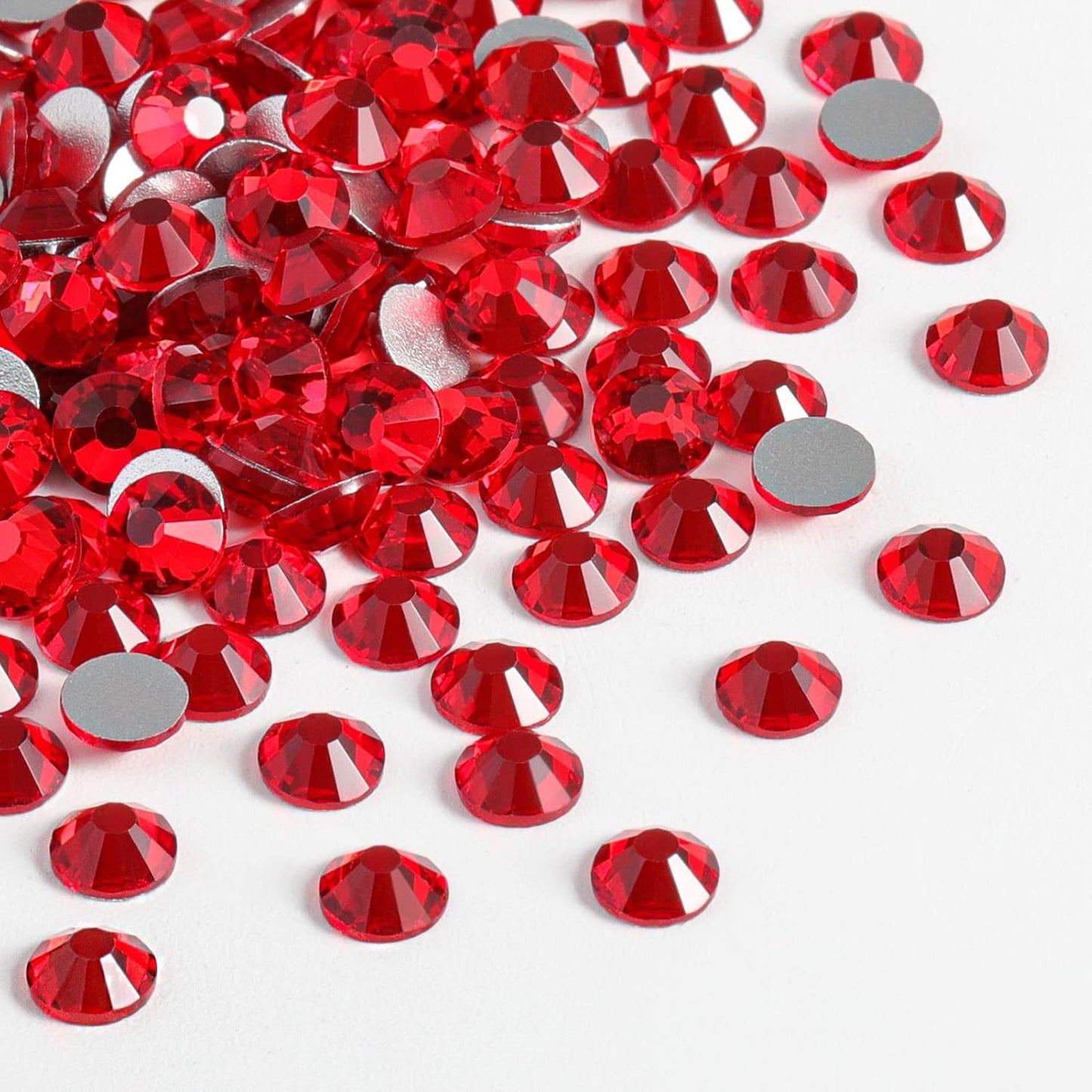 beadsland 144pcs Flat Back Crystal Rhinestones Round Gems for Nail Art and Craft Glue Fix, Light Siam, 10mm, SS50/144pcs