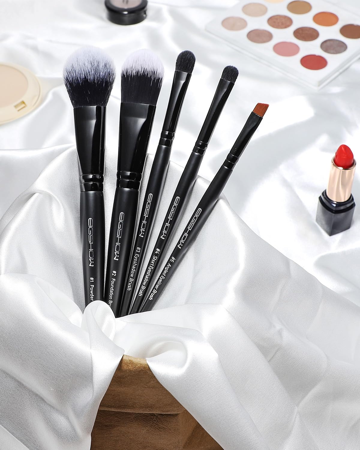 EIGSHOW 5Pcs Everyday Makeup Brush Set for Foundation Powder Eyeshadow Eyeliner, Vegan & Cruelty-Free, Travel Basic Make Up Brushes Kit for Women - Black